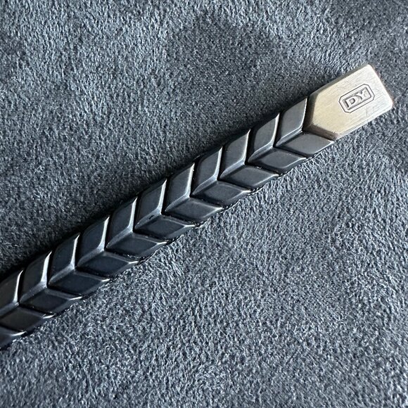 David Yurman Chevron Woven Bracelet w/ Black Titanium & White Diamonds - RARE - Picture 9 of 15